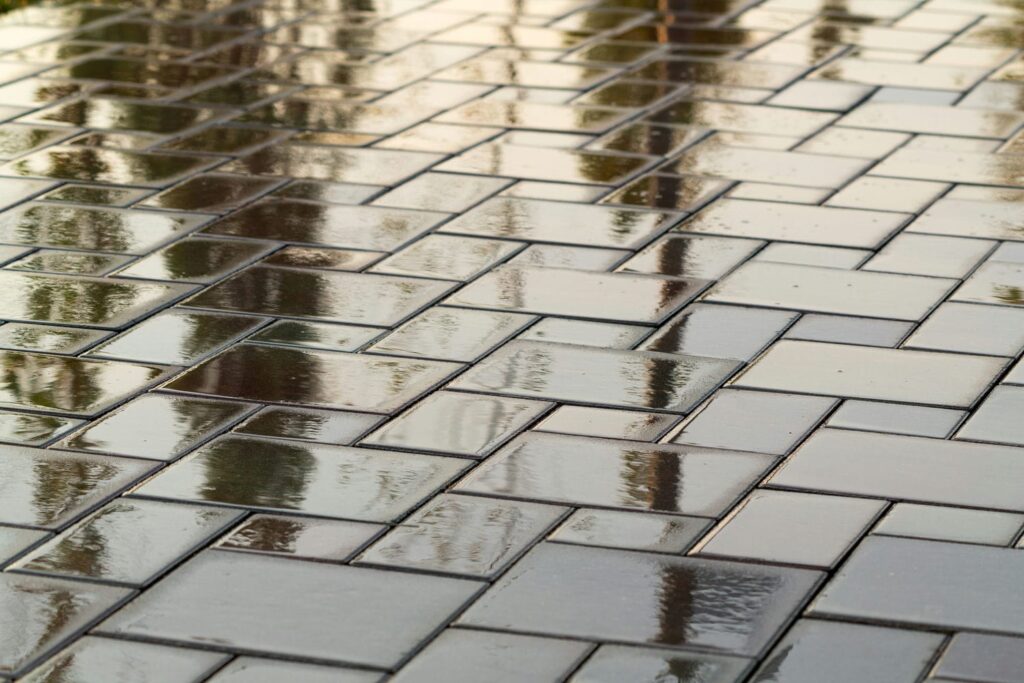 interlock patio after rain