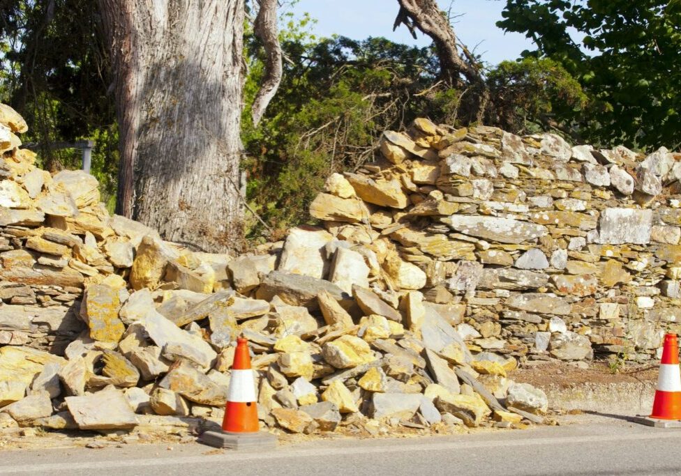 reatining wall that fell apart